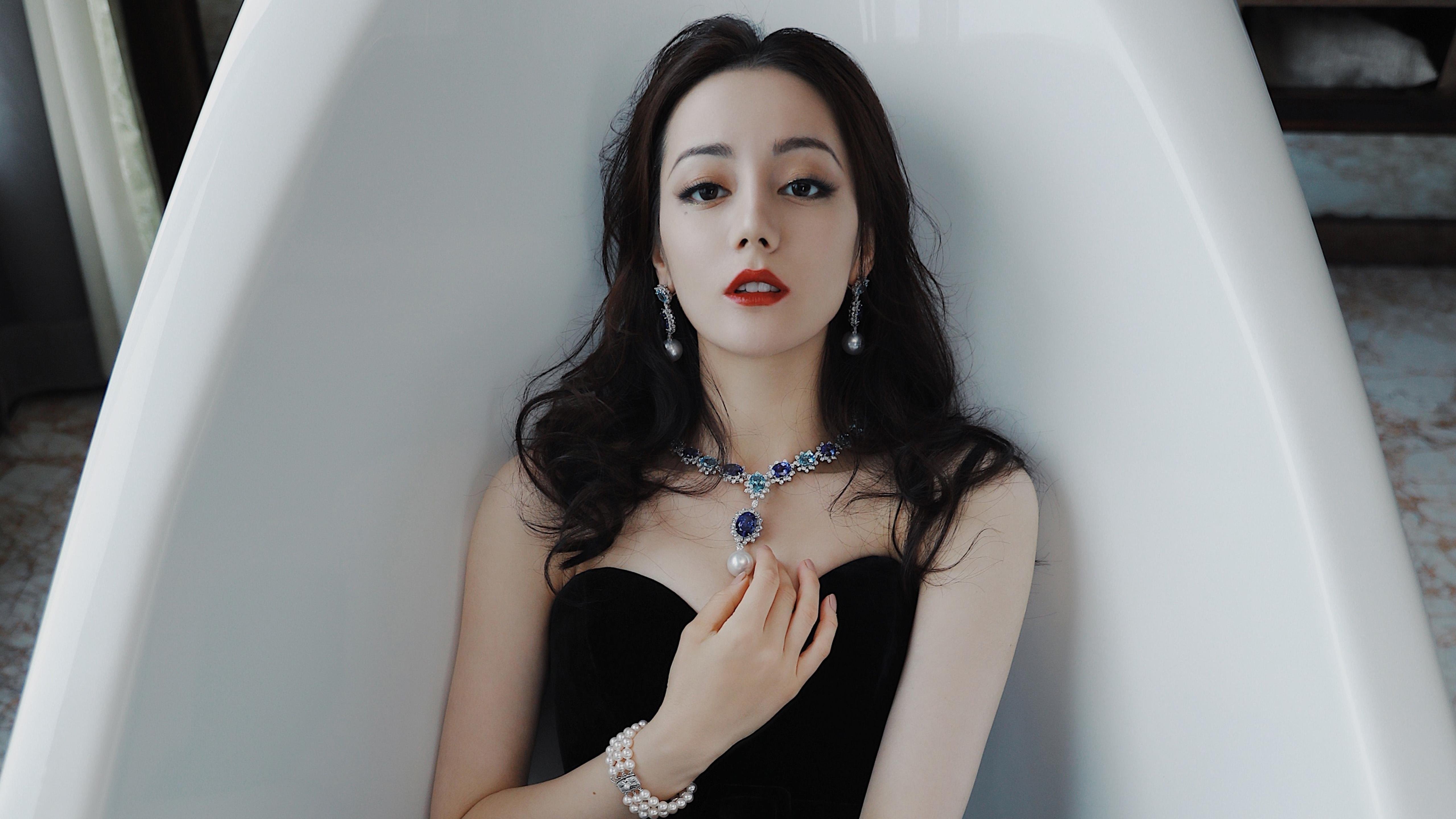 马修·图穆亚通过个人技巧和进攻组织,帮助袋鼠队屡次得分,马修摩伊腿